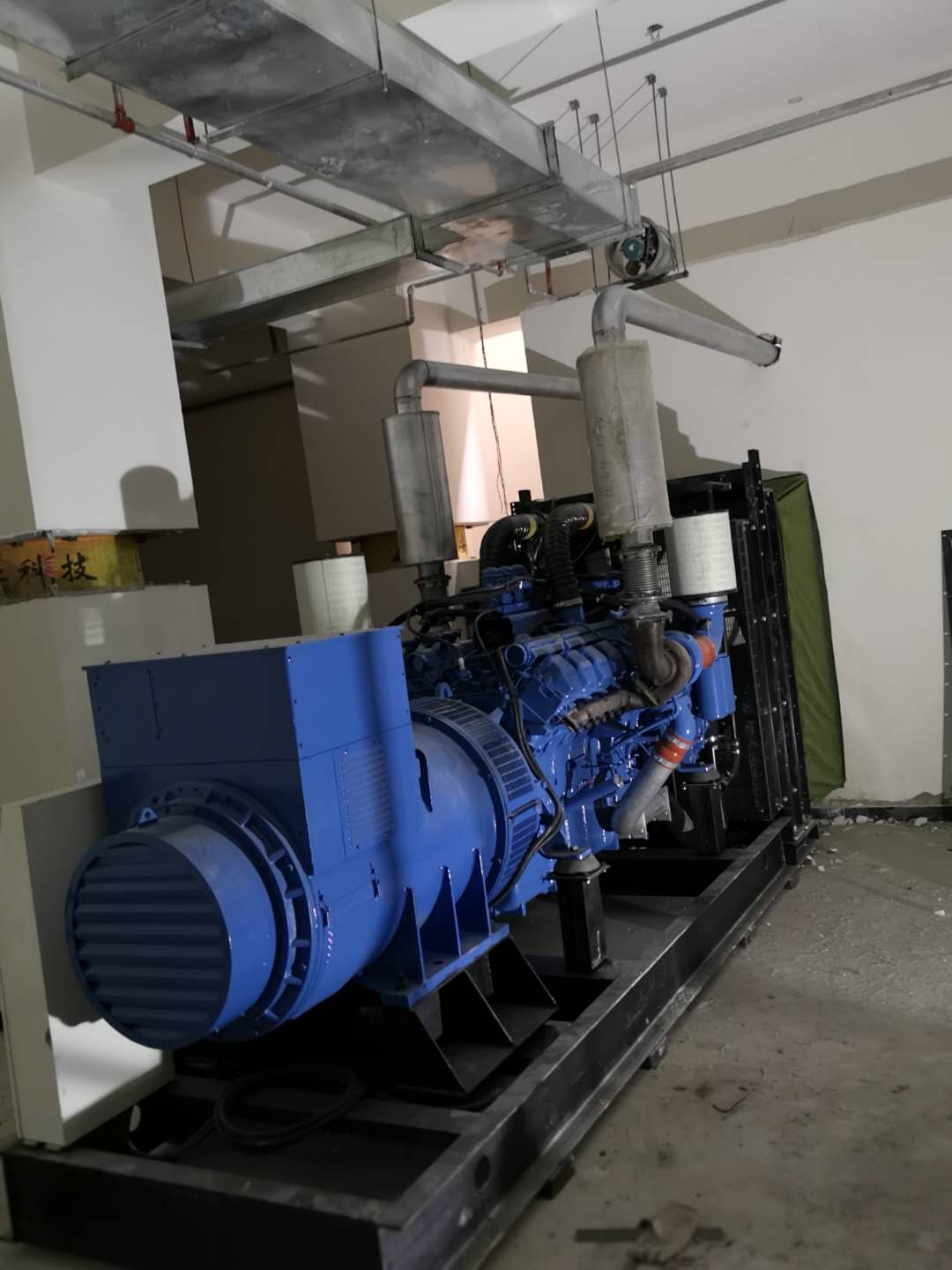 MTU奔驰安装现场